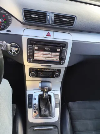 Volkswagen Passat 2010