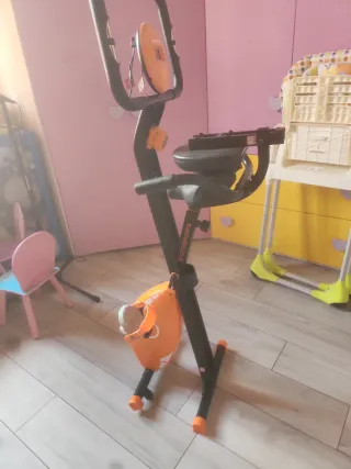 Cyclette richiudibile salvaspazio