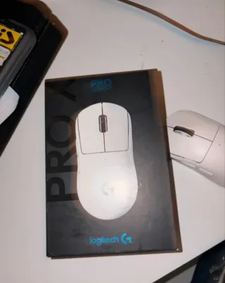 Ratón Logitech Pro X Superlight Blanco