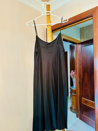 Vestido Negro Tul Pedrería Purificación Garcia