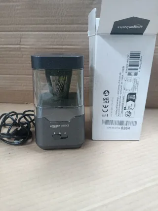 Sacapuntas eléctrico Amazon Basics