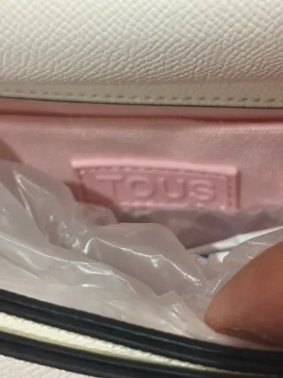 Bolso Tous Blanco y pulsera plateada