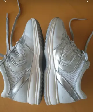 Geox Scarpe Argento/Ghiaccio N.32 Unisex