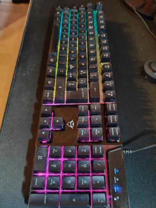 Tastiera Gaming Trust GXT 838 Azor RGB