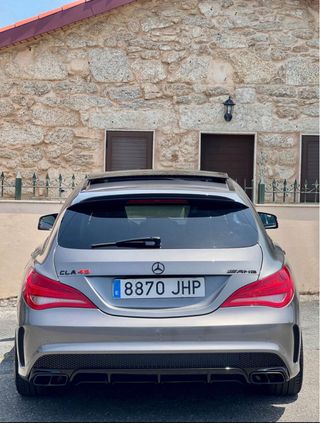 Mercedes-Benz Clase CLA 2015
