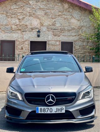 Mercedes-Benz Clase CLA 2015