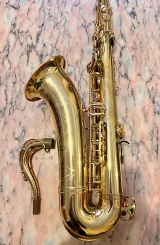 Saxofón Yamaha YTS - 62