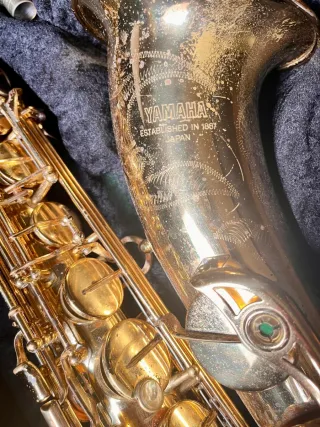 Saxofón Yamaha YTS - 62