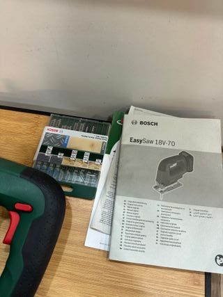 Bosch sierra de calar a batería UniversalSaw 18V-100