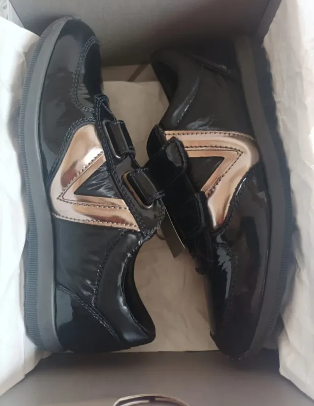 Voile Blanche Scarpe blu scuro n32