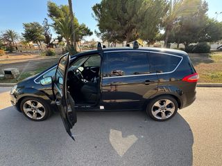 Ford S-MAX 2011