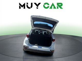 Kia Sportage 1.6 MHEV Business 4x2 DCT 100 kW (136 CV)