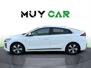 Hyundai Ioniq 1.6 GDI HEV Style DCT 104 kW (141 CV)