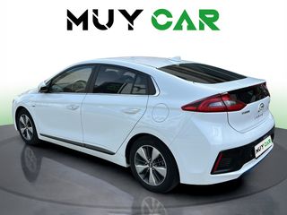 Hyundai Ioniq 1.6 GDI HEV Style DCT 104 kW (141 CV)