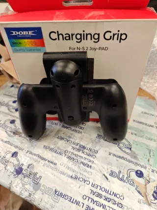 DOBE Charging Grip per Joy-Con Switch