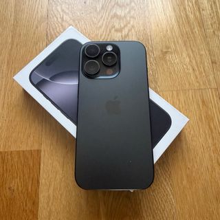 iPhone 16 Pro
