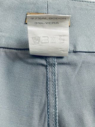 Bermudas Cortas Gris Perla