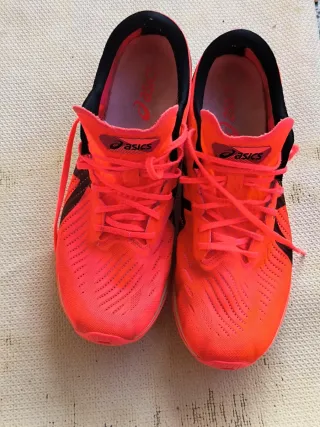 Zapatillas ASICS tokyo Naranja y Negro