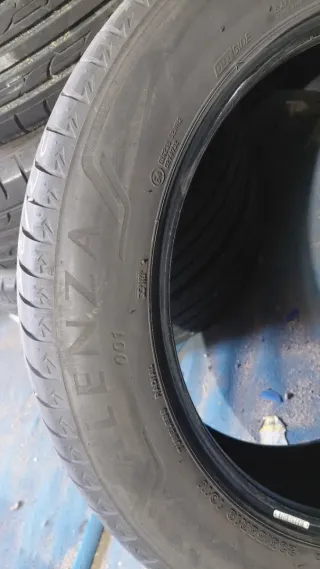 Neumáticos 235/55/19