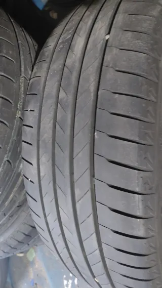 Neumáticos 235/55/19