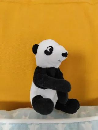 Peluches mini animales ikea León y Panda 13 cm.