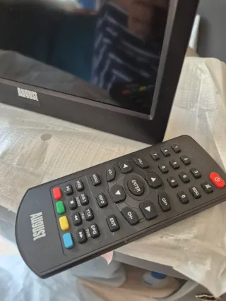 August TV Portátil TDT