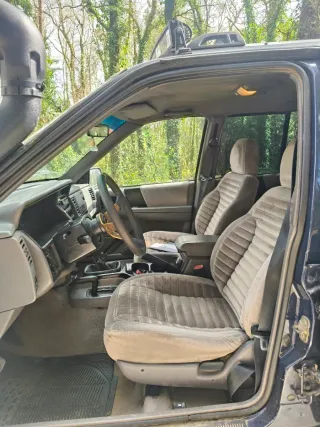 Jeep zj  MANUAL HOMOLOGADO