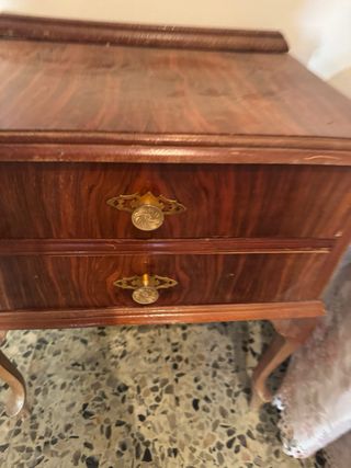Mesitas de noche de madera (2 unid) (restaurar)
