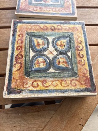 Lote 16 azulejos gres catalán decorativos