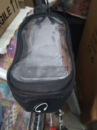 Bolsa bici con "ventana" táctil para smartphones