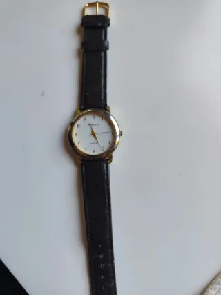 Reloj BENEDETTI Quartz Dorado