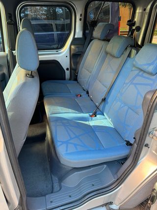 Ford Tourneo Connect 2011