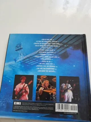 Libro CD Queen Live At Wembley Stadium Vol.2