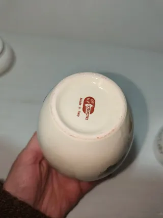 Scatoline e vasetto in ceramica anni 70 LEGGI