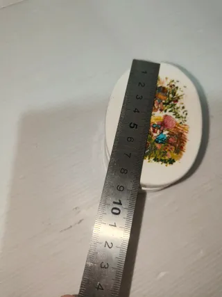 Scatoline e vasetto in ceramica anni 70 LEGGI