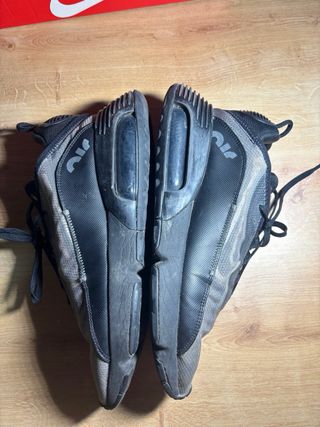 Nike Air Max 2090 Negro/Gris