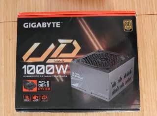 Fuente Gigabyte UD1000GM GOLD pcie 5.0 ATX 3.0