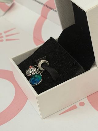 Charm Pandora Lilo & Stitch Azul y Rojo