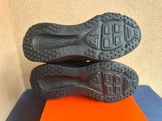 Zapatillas Nike Vomero 18 talla 43