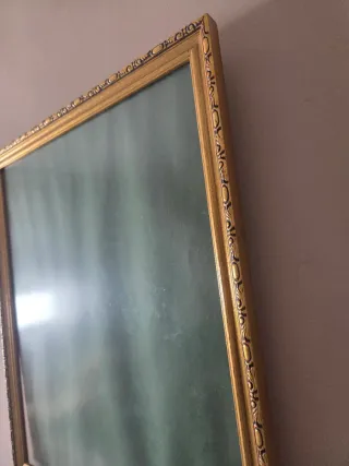 Marco de cuadro antiguo dorado