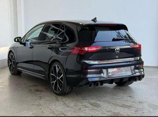 Volkswagen Golf 8R