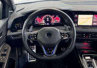 Volkswagen Golf 8R
