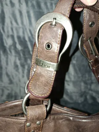 Borsa Dior Marrone con Dettagli Dorati