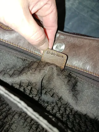 Borsa Dior Marrone con Dettagli Dorati