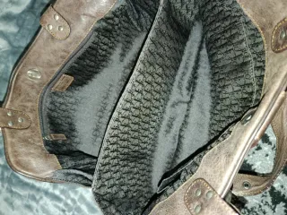 Borsa Dior Marrone con Dettagli Dorati