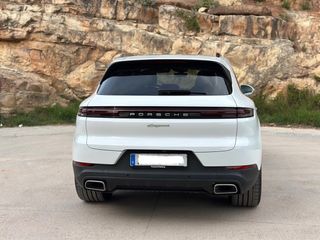 Porsche Cayenne 2024