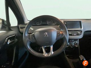 Peugeot 208 5P STYLE 1.2L PureTech 60KW (82CV)