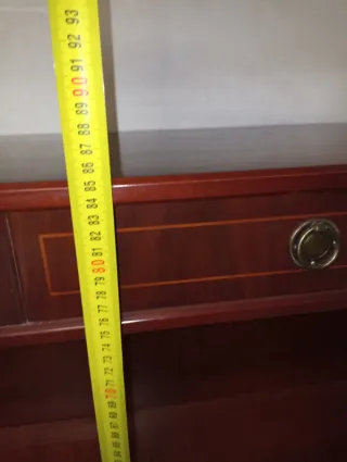 Mueble de salón de madera