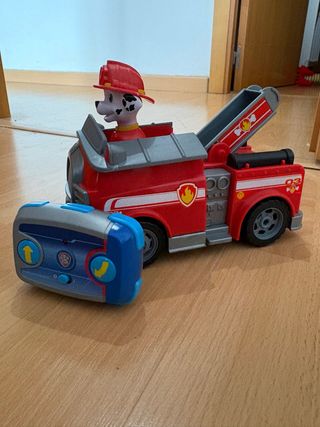 Coche teledirigido Patrulla Canina Marshall