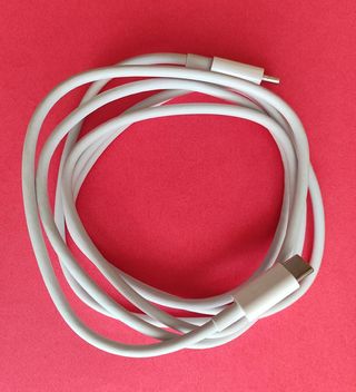 Cable USB Type-C to Type-C  de 150 cm